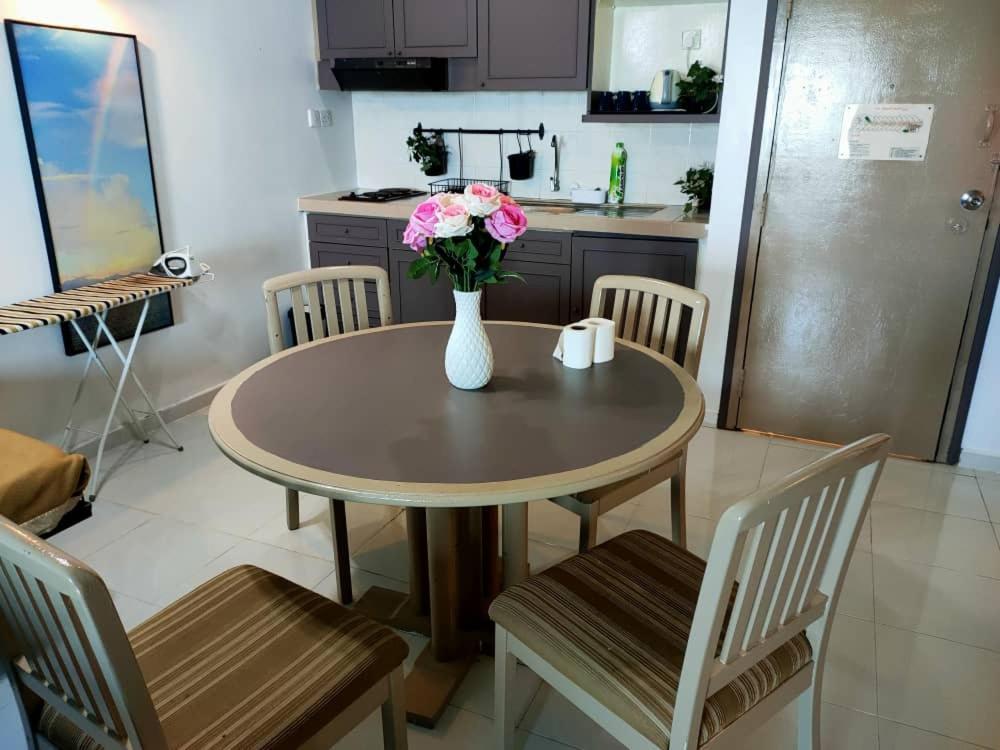 Beachfront Full Sea Penang Танджунг Бунга Екстериор снимка