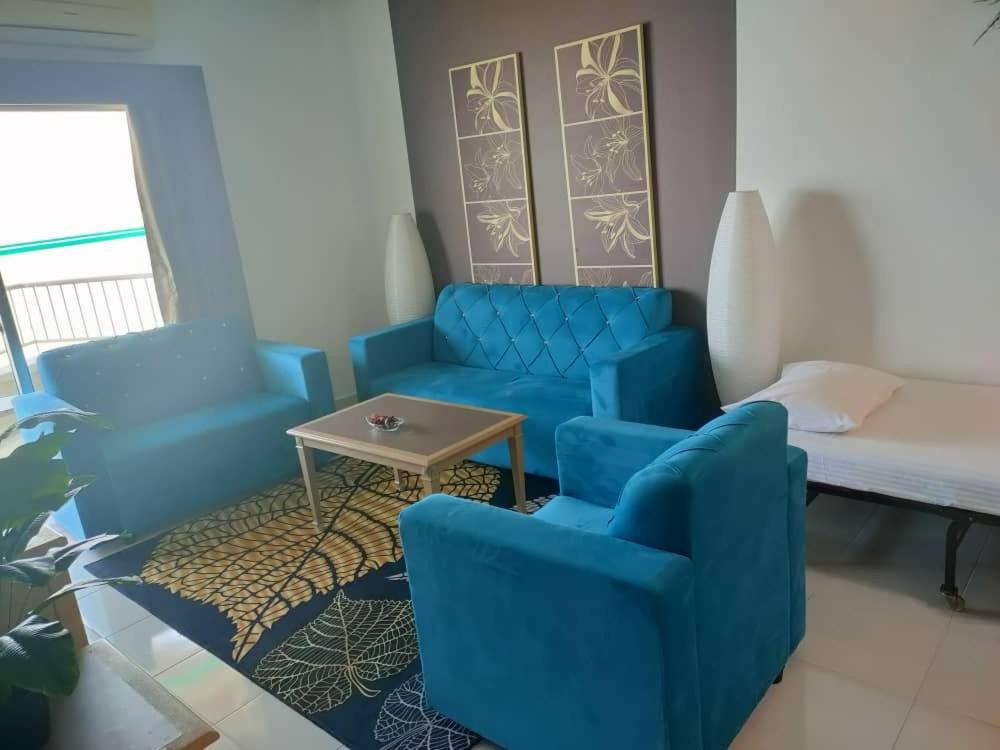 Beachfront Full Sea Penang Танджунг Бунга Екстериор снимка
