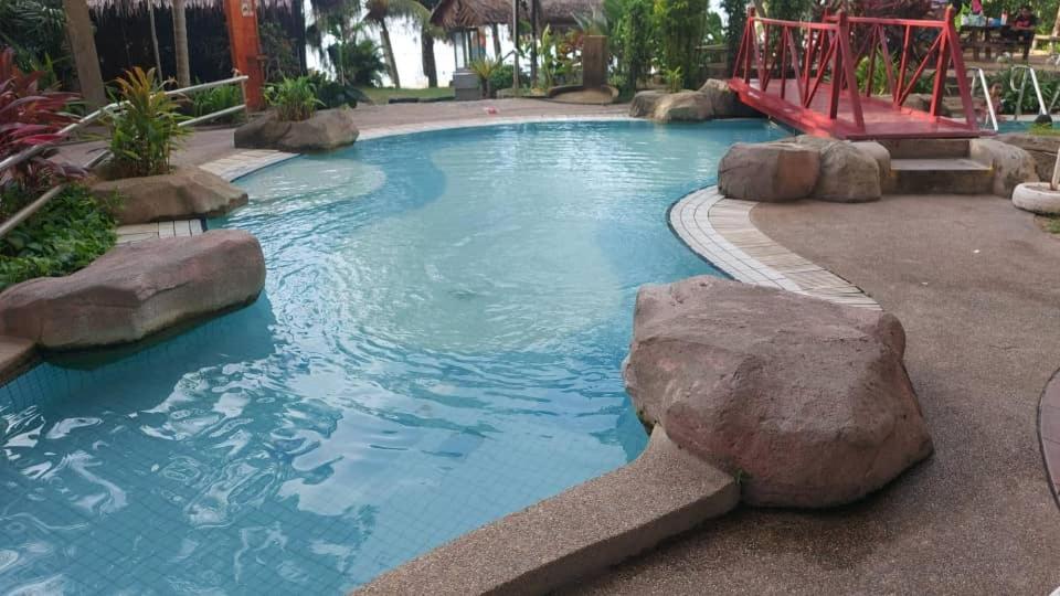 Beachfront Full Sea Penang Танджунг Бунга Екстериор снимка